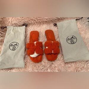 Hermes orange Shearling Sandals 9.5